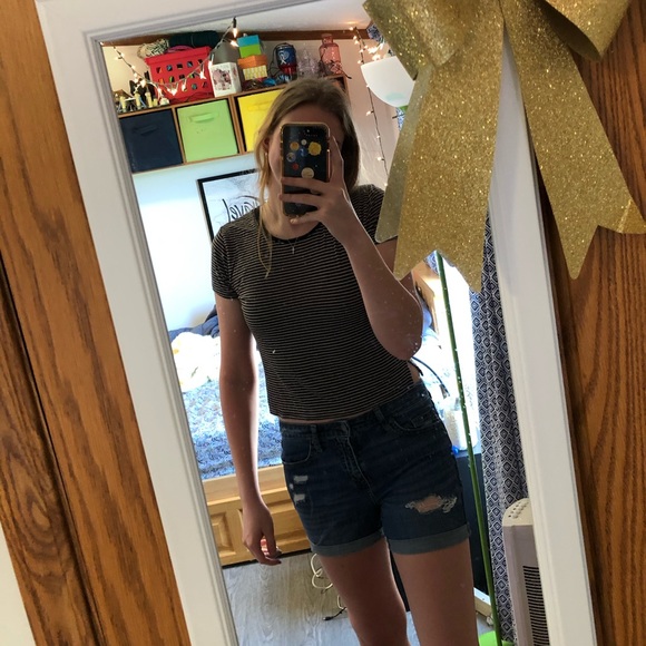 Charlotte Russe Striped Crop Top - Picture 2 of 3